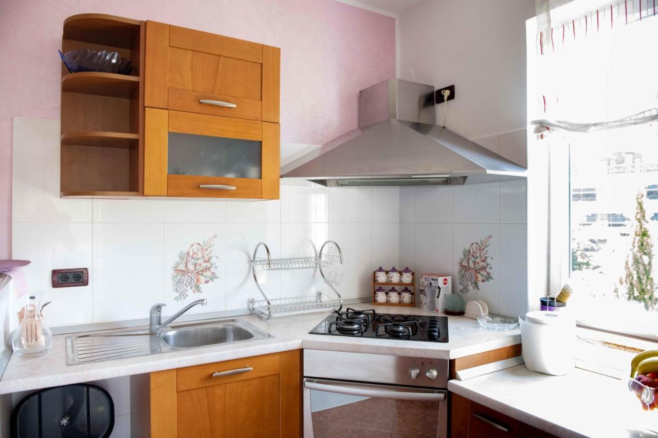 Kata Apartment